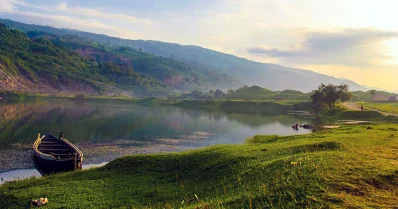 নীলাদ্রি লেক