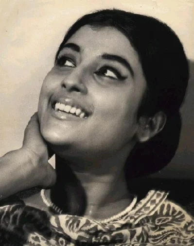 অরণ্যের দিনরাত্রি&rsquo;র অপর্ণা