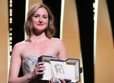 সেরা অভিনেত্রী রিনেত রেইনসভ